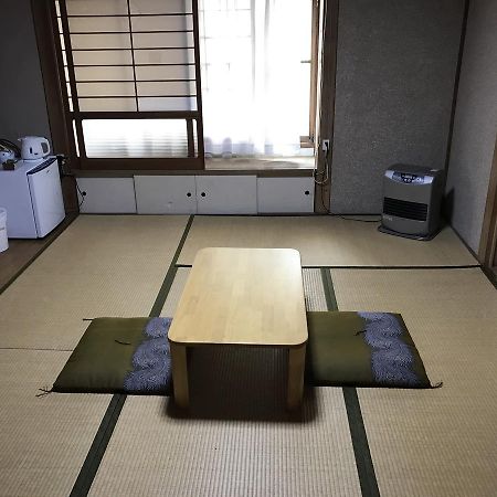 Minshuku Takenoya Hotel Naoshima Luaran gambar